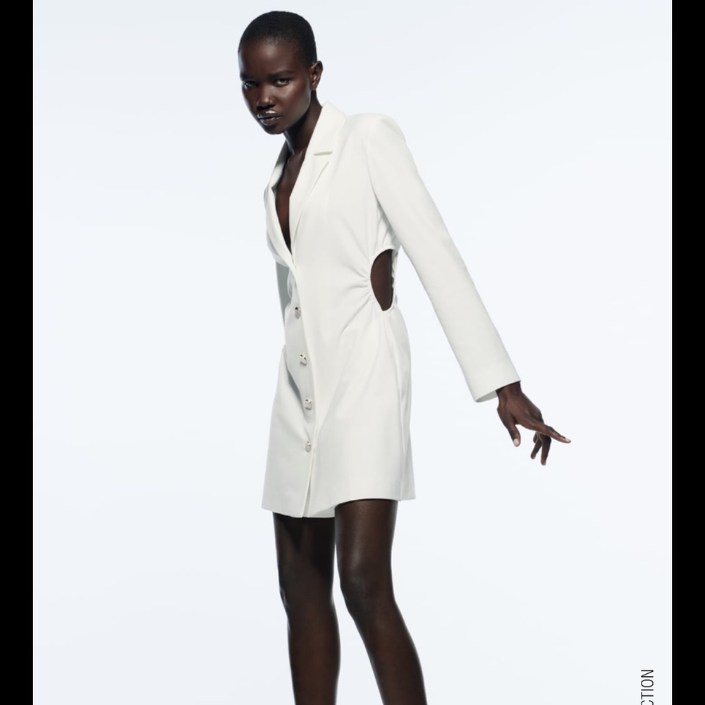 ZARA NWT SIDE CUT OUT JUMPSUIT, size L